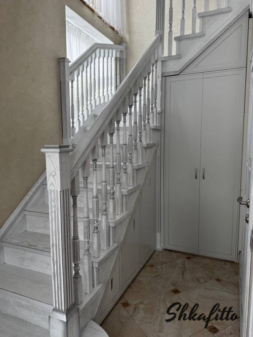 Система хранения под лестницу